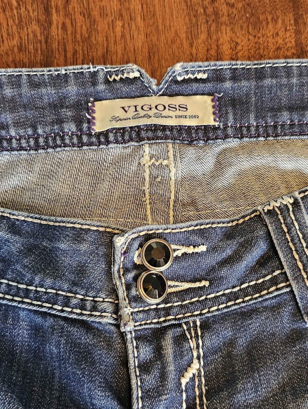 Vigoss Boot Cut Flare Jeans With Black Studded Gems Size 18 - Picture 8 of 9